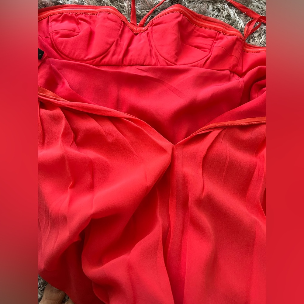 BCBGMaxAzria Vibrant Red 100% Silk Maxi Dress – Size 0 - Picture 8 of 16